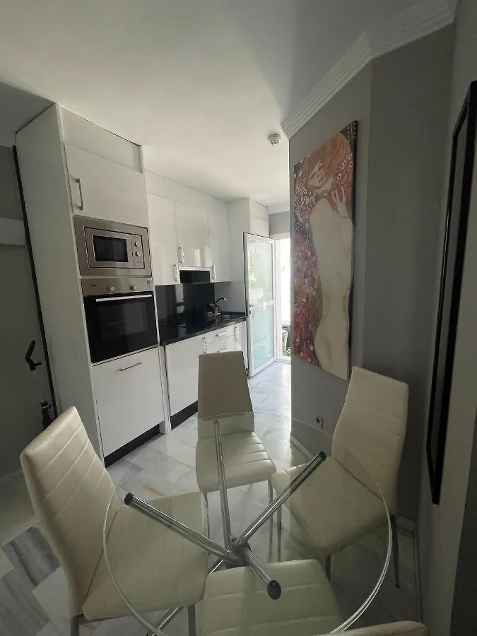 Casa Silvia Marbella- Plaza, Slonce, Spokoj I Golf 0*, Marbella